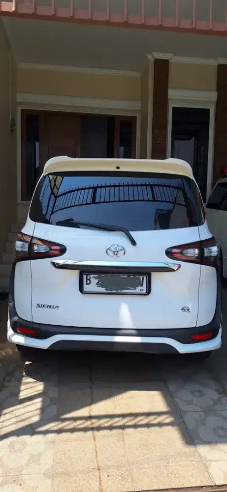 Toyota Sienta 2019 Matic – Putih | Siap Pakai | Tangan Pertama!