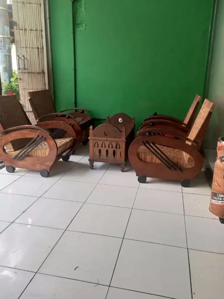 Kursi Sedan jati lawasan