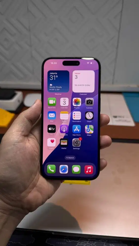 iPhone 15 Pro 256GB Black iBox Fullset Mulus Siap Pakai