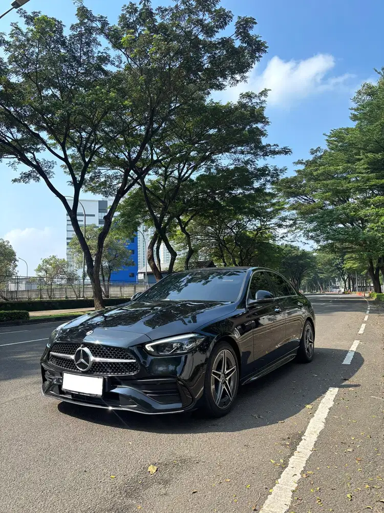 Mercedes-Benz C300 2022 Bensin