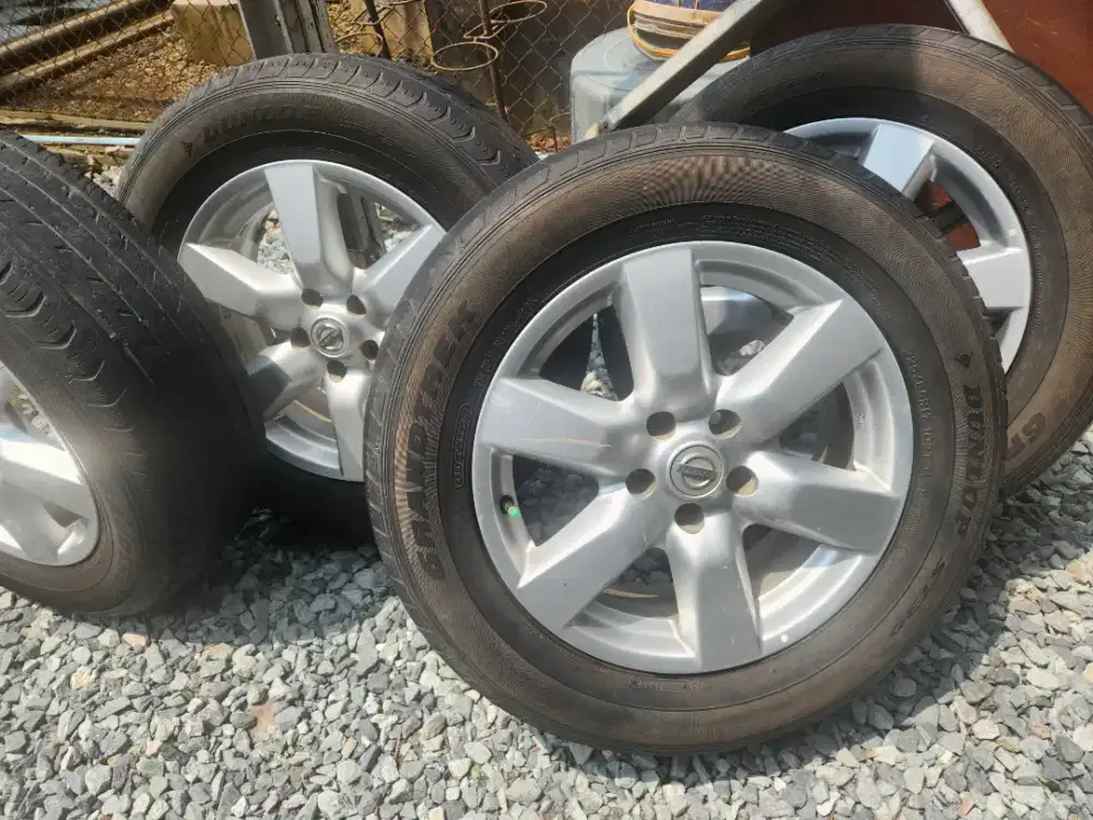 Velg nissan xtrail dan ban 17 inc