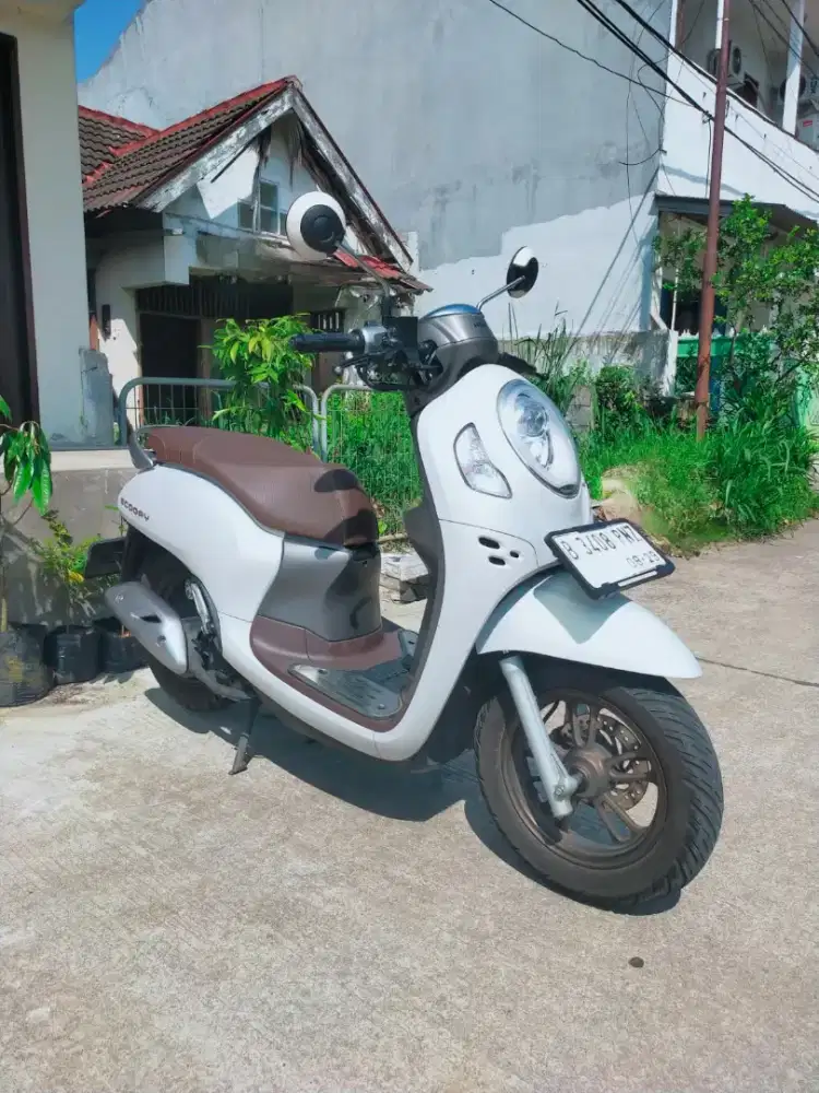 SCOOPY PRESTIGE KEYLESS KM 7RB