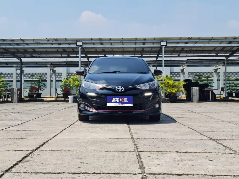 Toyota Yaris 1.5 S TRD Sportivo MATIC AT 2019 Hitam KM 58RB