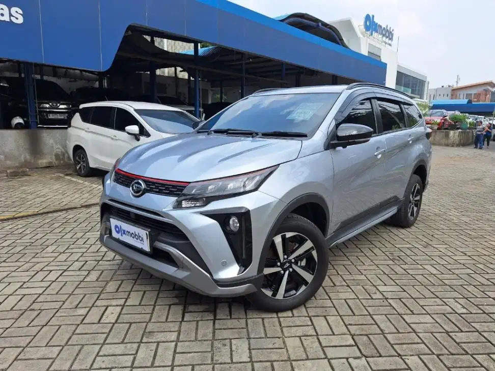KM RENDAH - Daihatsu Terios 1.5 R Custom Bensin-AT 2023 SYCR