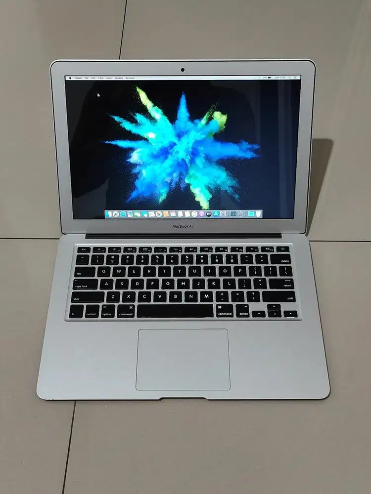 Macbook Air 13 2015 Core i5 / 8GB / SSD 256GB / Normal Siap Pake