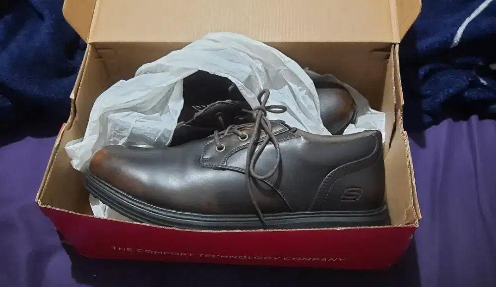 NEGO Sepatu Skechers Arch Fit Size 43 Brown (Formal Shoes)