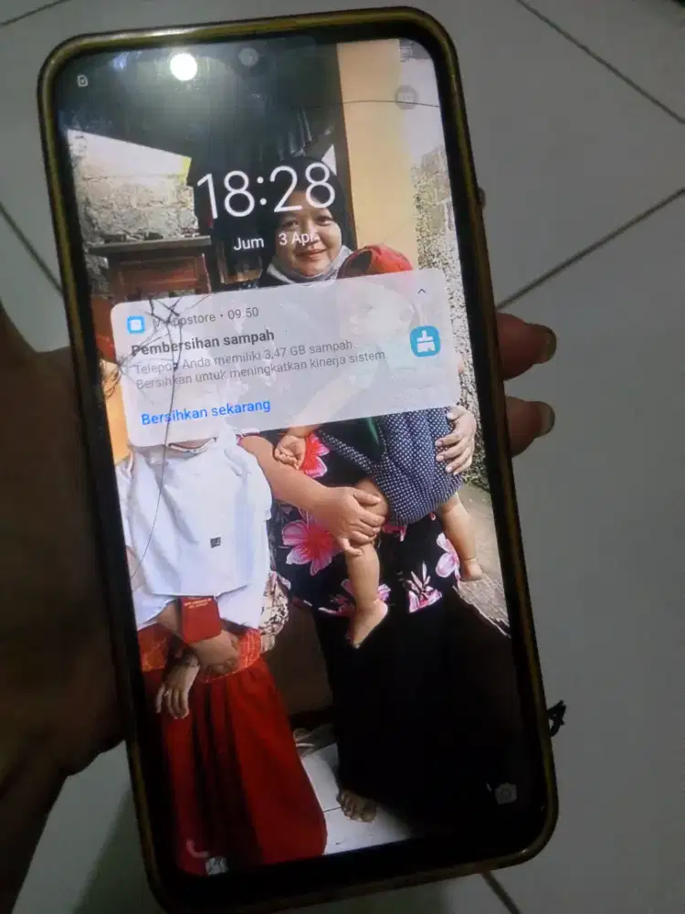 Di jual cepet hp Vivo
