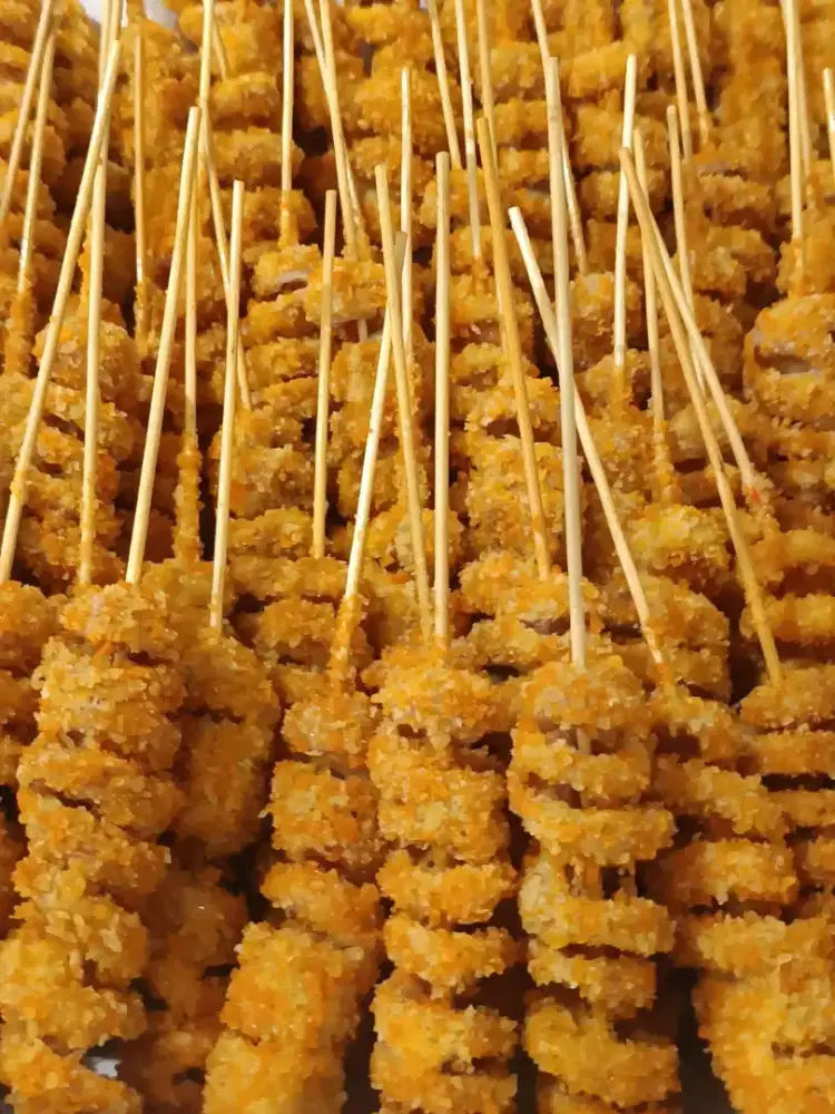 Dicari waitres resto