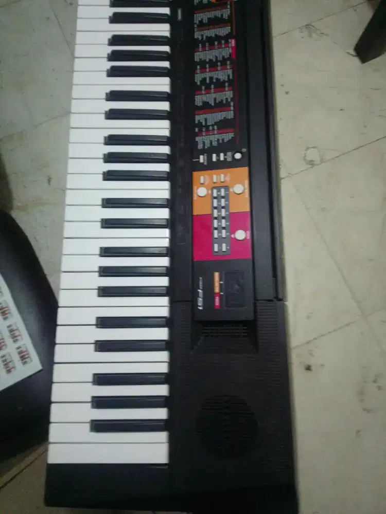 KEYBOARD YAMAHA PSR F51