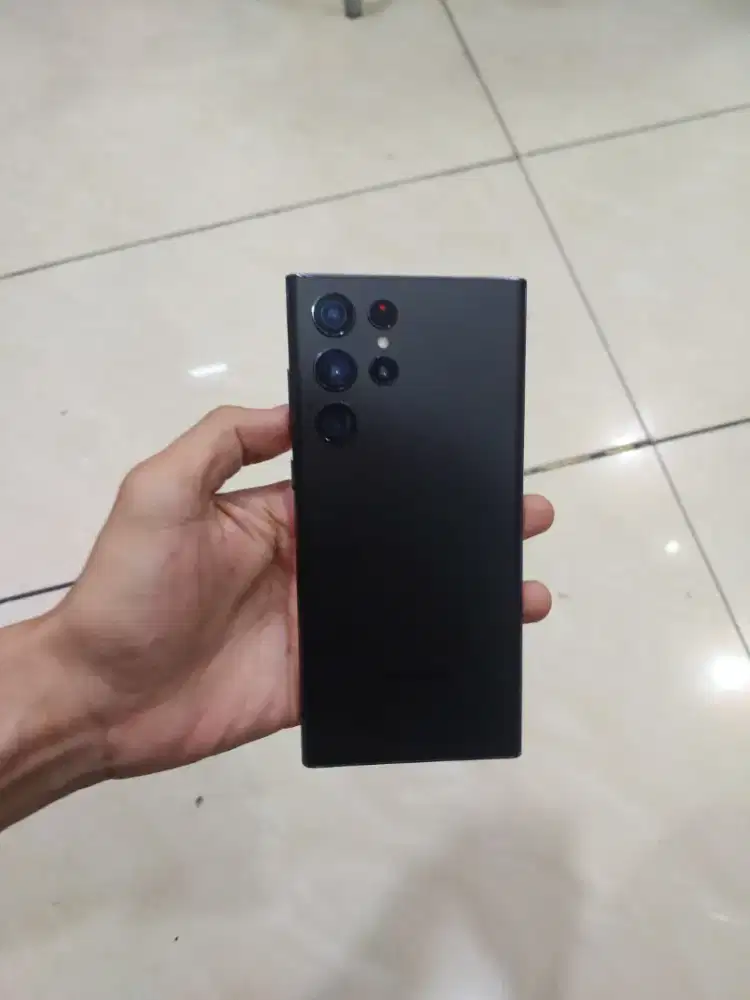 Samsung S22 Ultra 12/256 GB 5G