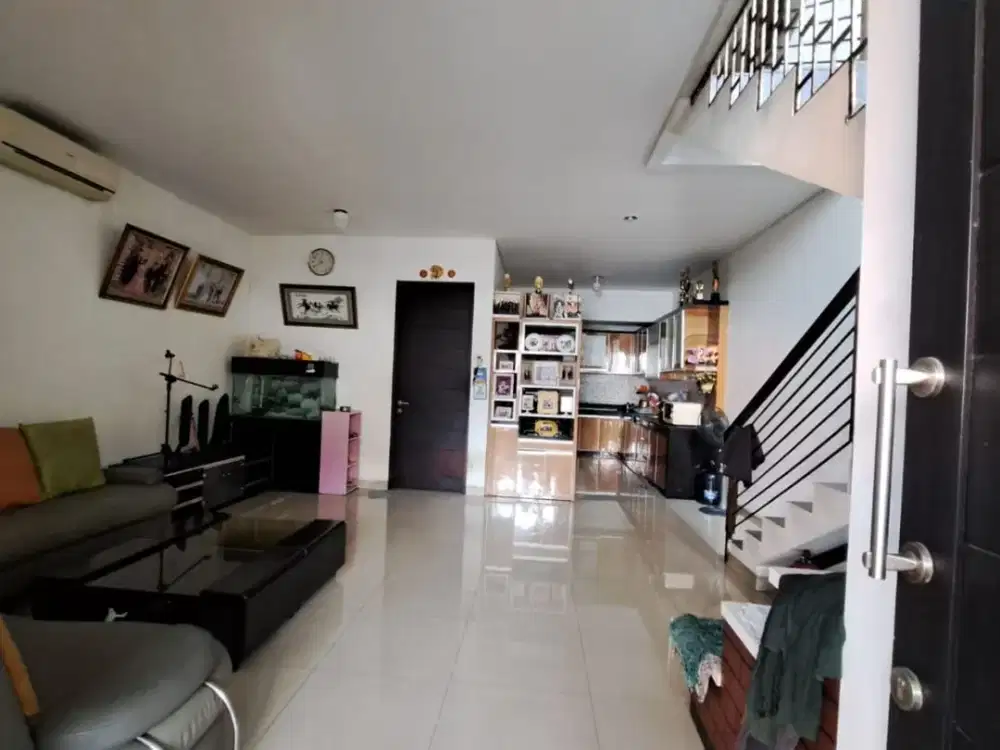A70 Jual Rumah di Tomang Petojo Tanjung Duren Ready Bagus