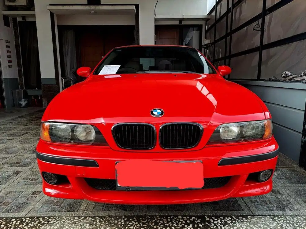 BMW E39 528i Red 1999 Last Edition Sehat