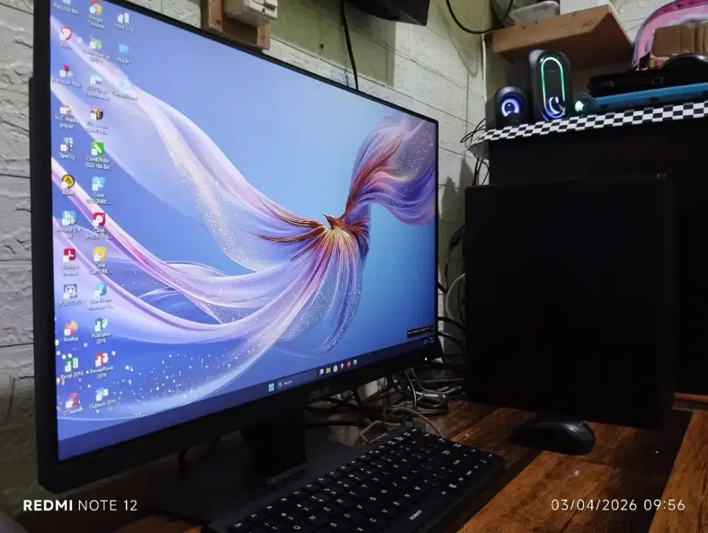 Satuseat komputer tinggal pakai