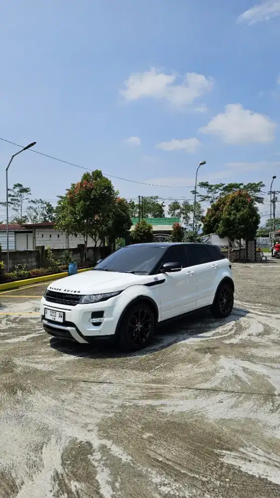 Dijual range rover taun 2012