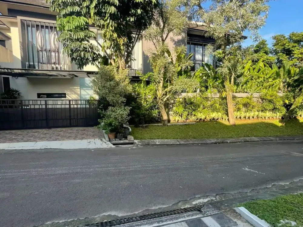 DIJUAL RUMAH MEWAH TAMAN PARAHYANGAN GOLF SENTUL CITY – LT 475 m², LB ±600 m², 4 LANTAI, SWIMMING POOL, SHM