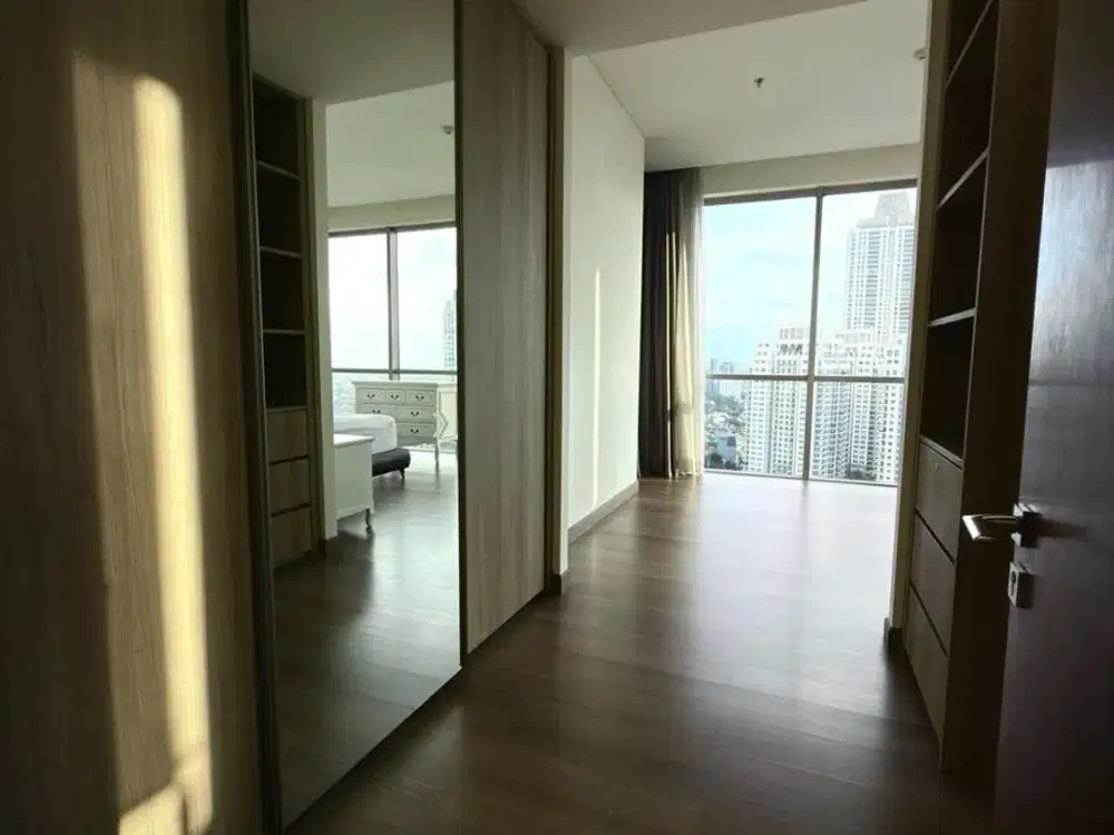 DIJUAL APARTEMEN MEWAH PAKUBUWONO SPRING APPLEWOOD – 170 m² HOOK, DOUBLE VIEW CITY & PONDOK INDAH, FULL FURNISHED, PRIVATE LIFT