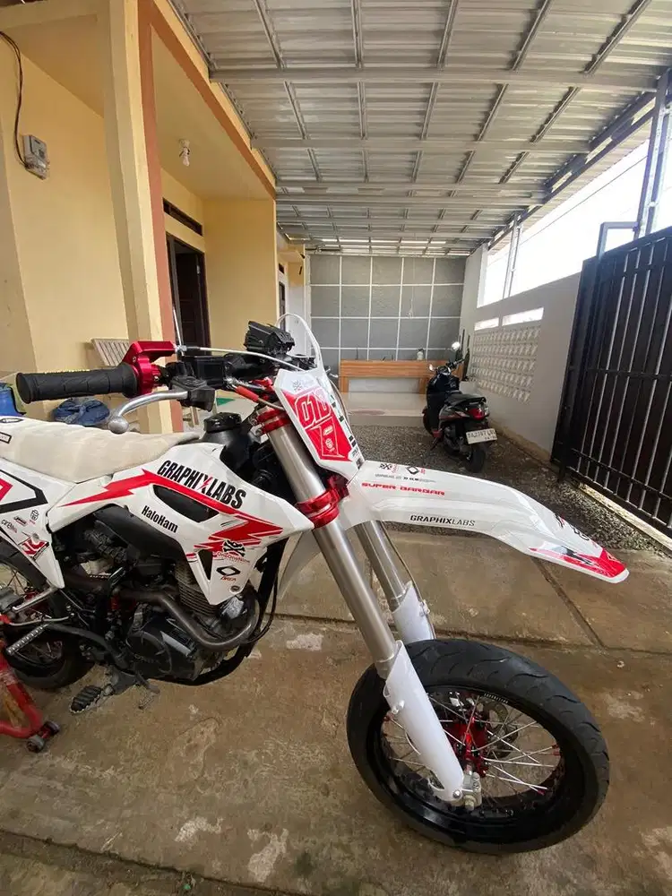 crf 2021  akhir