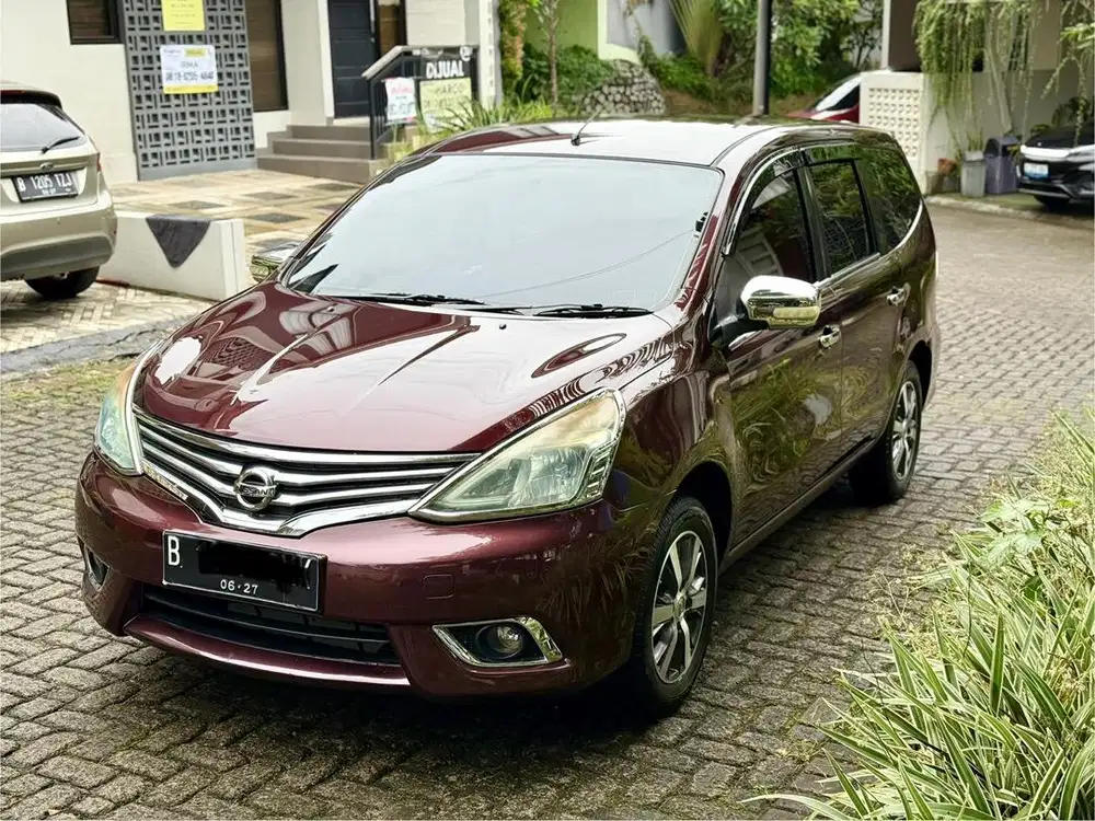 (CASH) Nissan Grand Livina SV 2016 MT. Mulus Rawatan