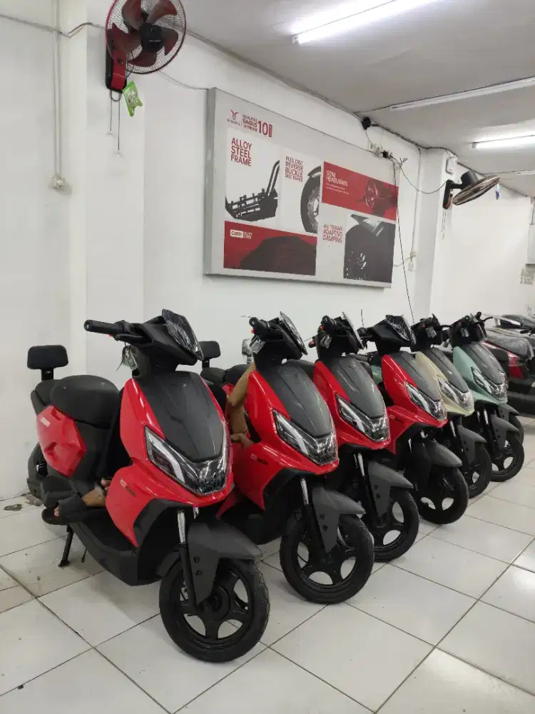 NEW ARIVALS!! SELIS MOLIS UWINFLY BERGARANSI RESMI 10TAHUN