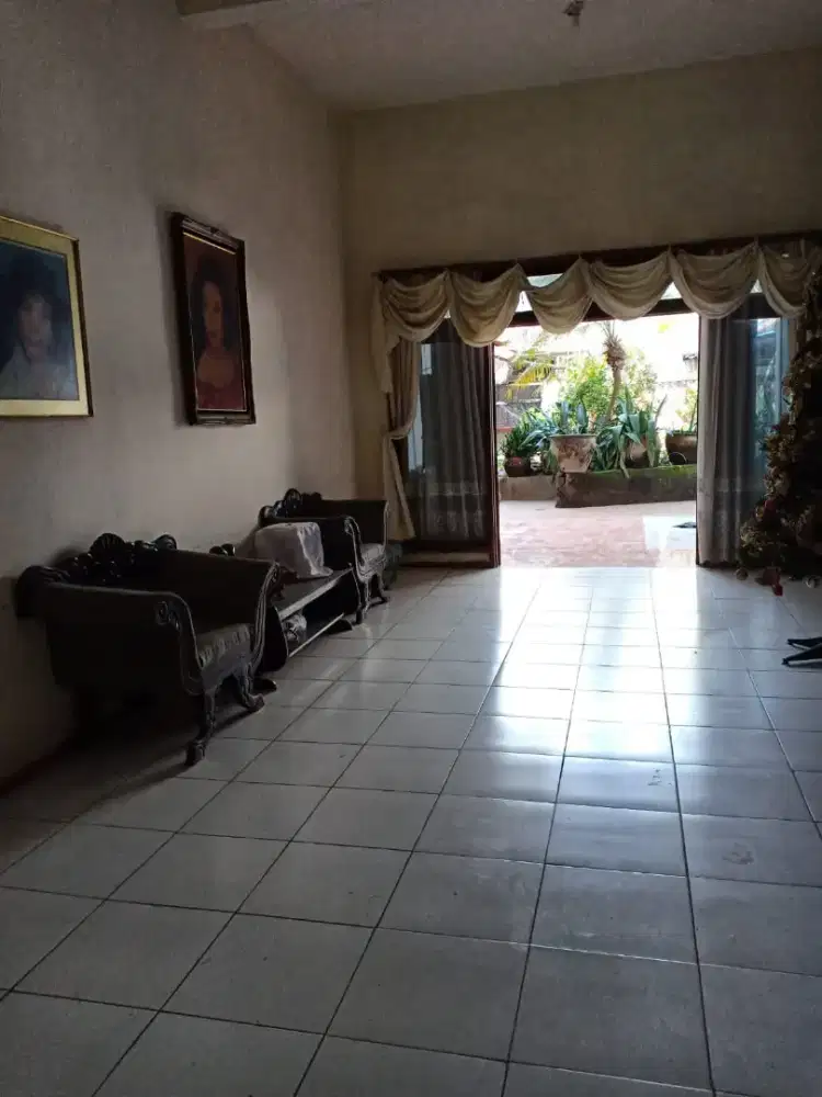 Disewakan Rumah Cocok untuk Usaha Raya Kendangsari Rungkut Surabaya