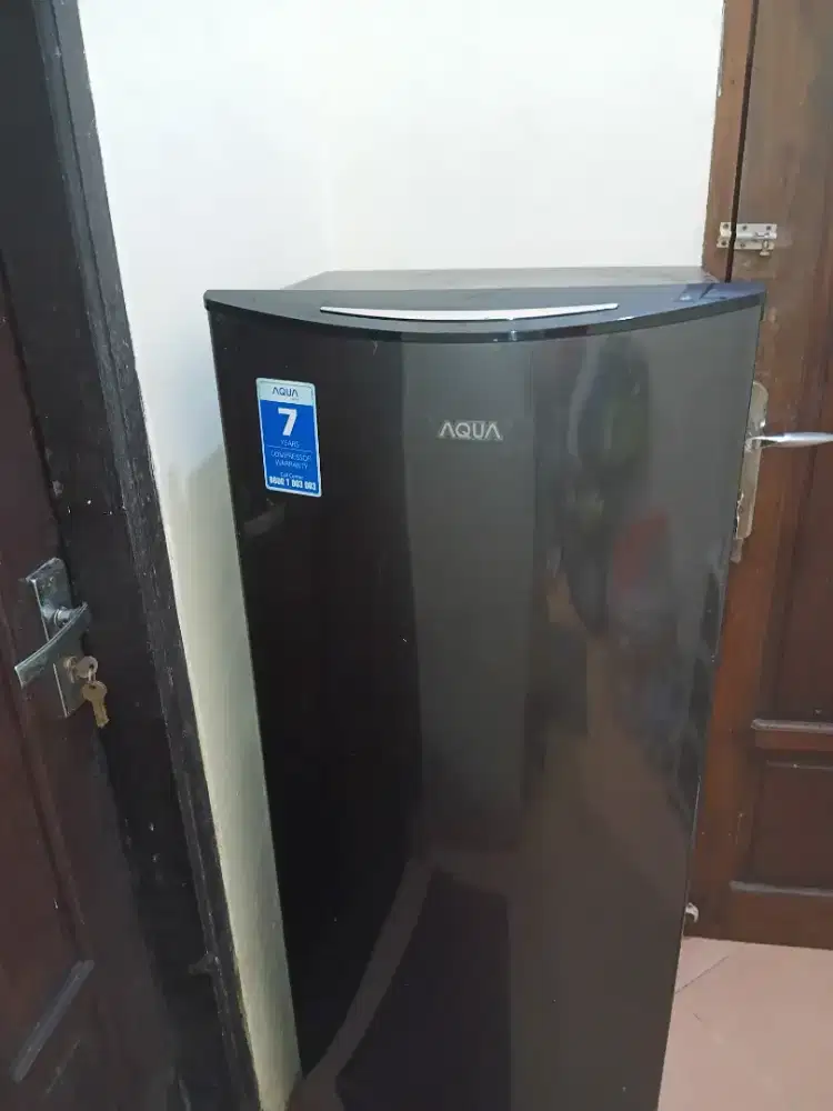 DI JUAL KULKAS SECOND