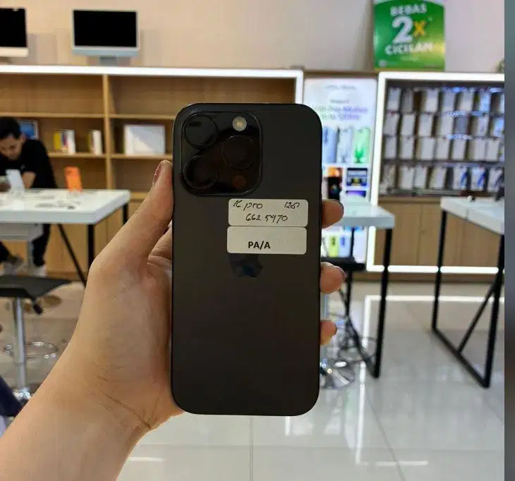 Jual iphone 16 pro 128 black