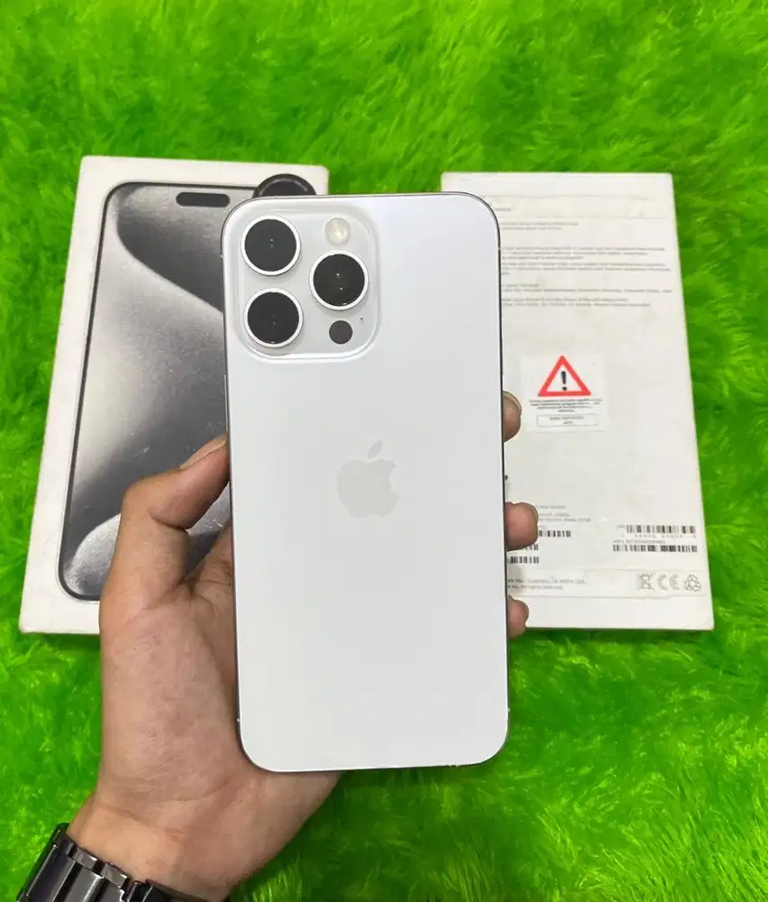 iPhone 15 Pro Max 256GB Resmi iBox Full Ori