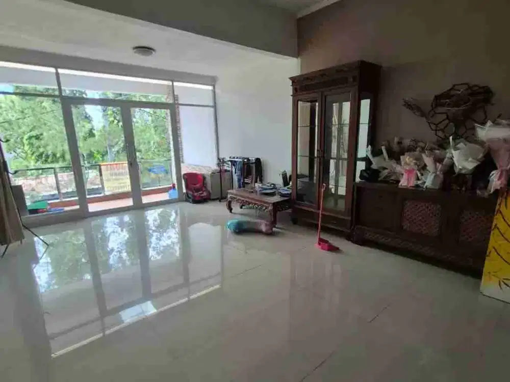 rumah mewah murah strategis siap huni di Arcamanik dkt sport jabar