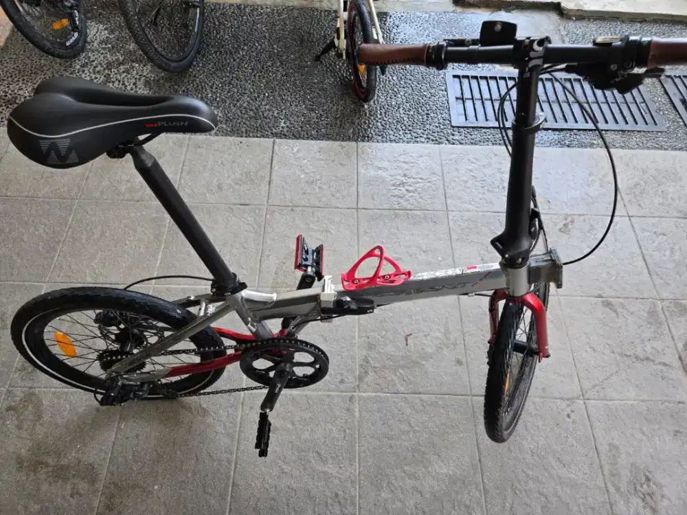 Sepeda police bike to work