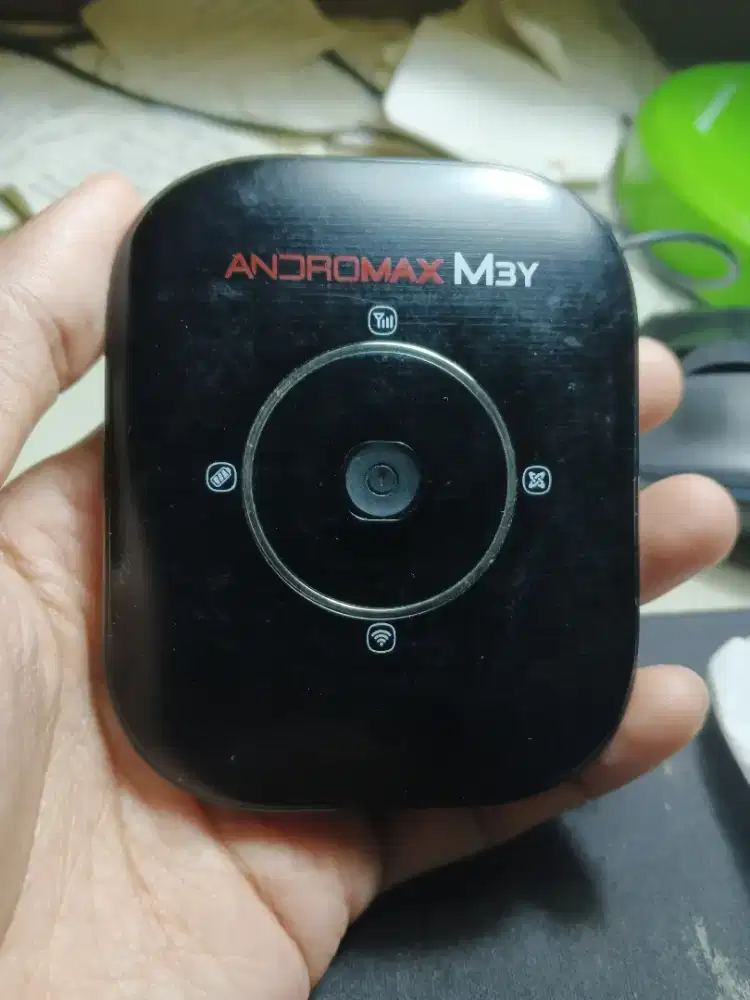 Modem smartfren 4g M3y