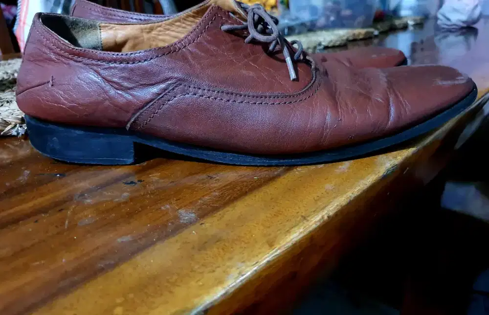 Sepatu kerja bossway size 44