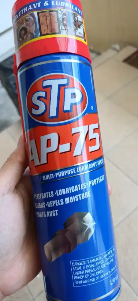 STP AP-75 Spray Pelumas Anti Karat 450 ml