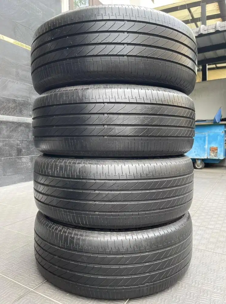 Bridgestone Turanza T005A 215/55/17 HRV Juke Venturer Xpander Innova