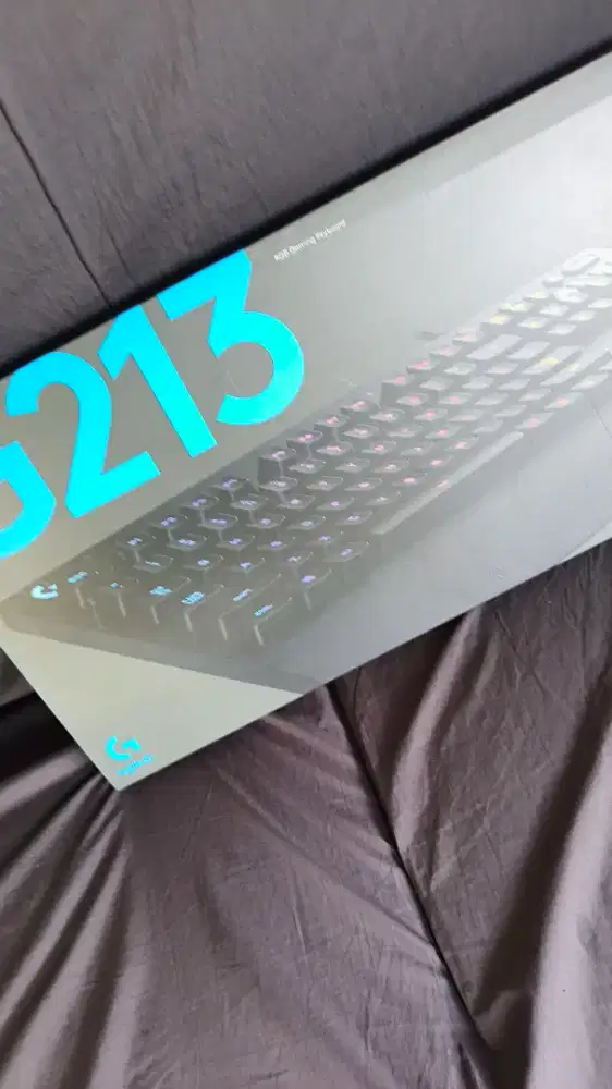 LOGITECH G213 LIKE NEW