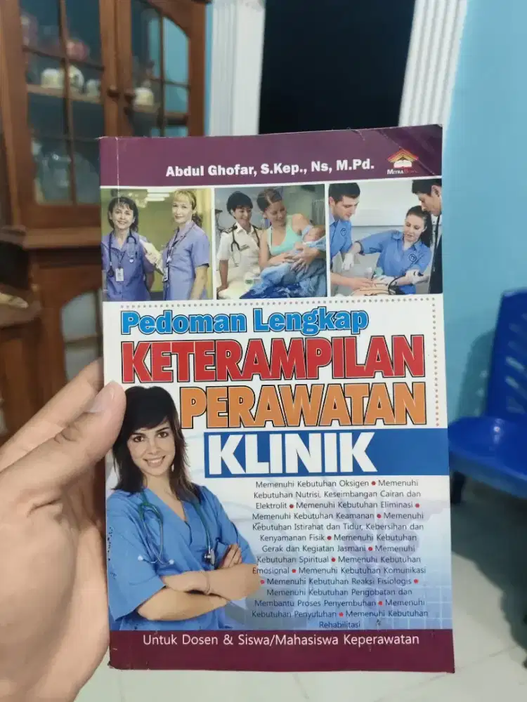 Buku Keperawatan untuk dosen dan mahasiswa/siswa