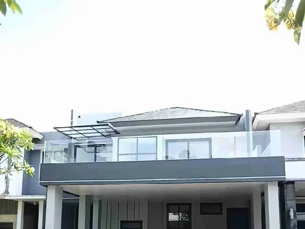 Rumah mewah jual cepat dalam cluster elite siap huni di Bsd