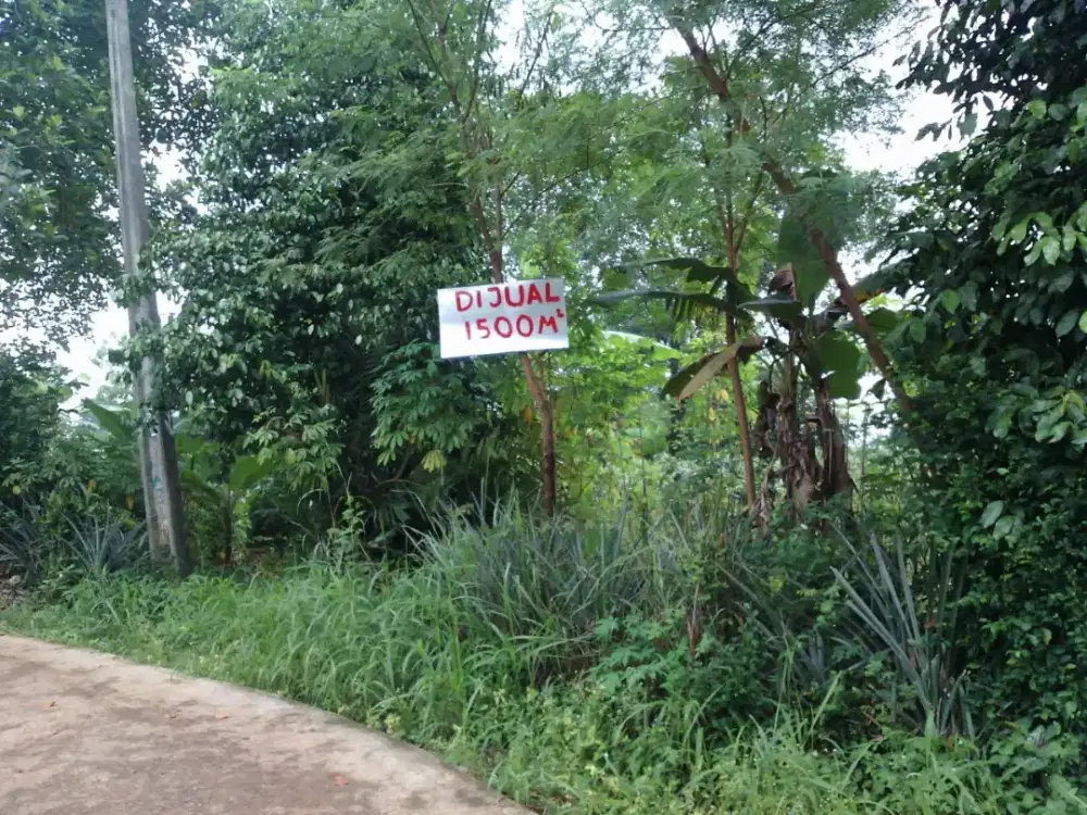 Dijual tanah luas 750 m2 Harga: 1,7 jt/m2 SHM Jabon Mekar Parung Bogor