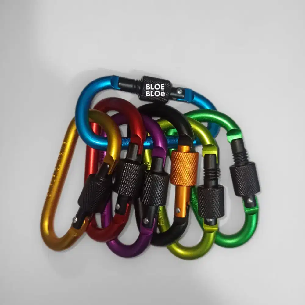 Gantungan Kunci Karabiner Universal