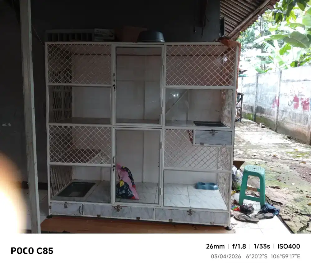 Kandang kucing bekass