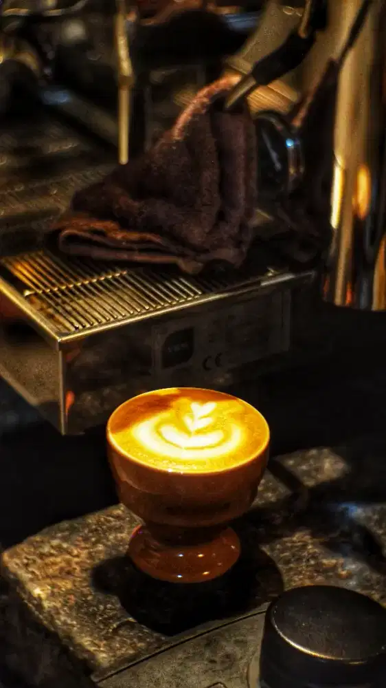 Lowongan Waiter Coffeshop