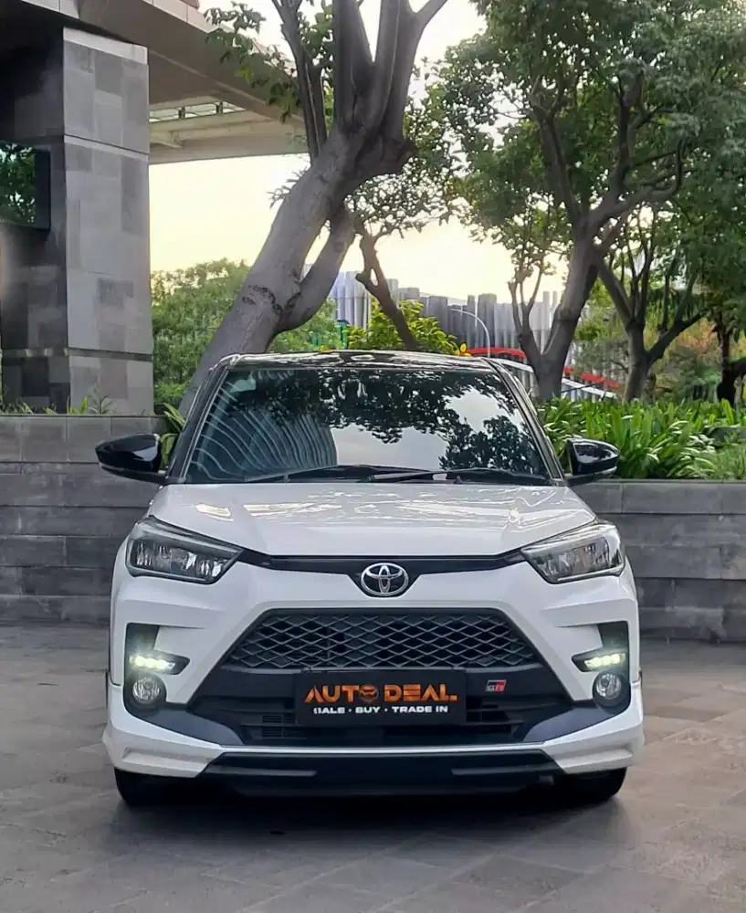 (km 23rb pjk 08/26) Toyota Raize 1.0T GR SPORT Twotone at 2023