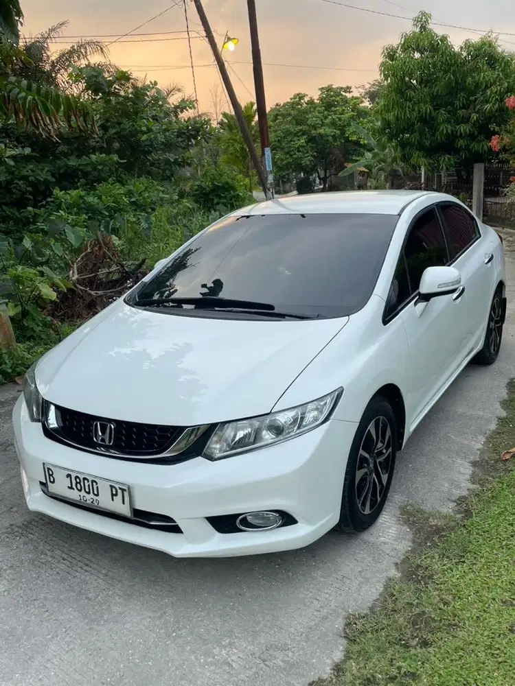 Civic FB 2014 Putih Mulus