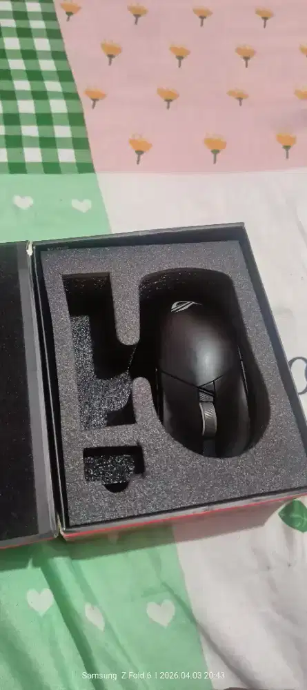 Mouse rog gladiu lll