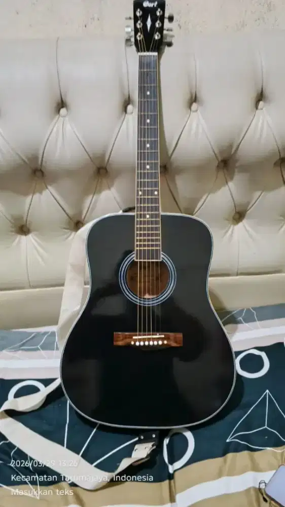 Jual cepat Gitar akustik