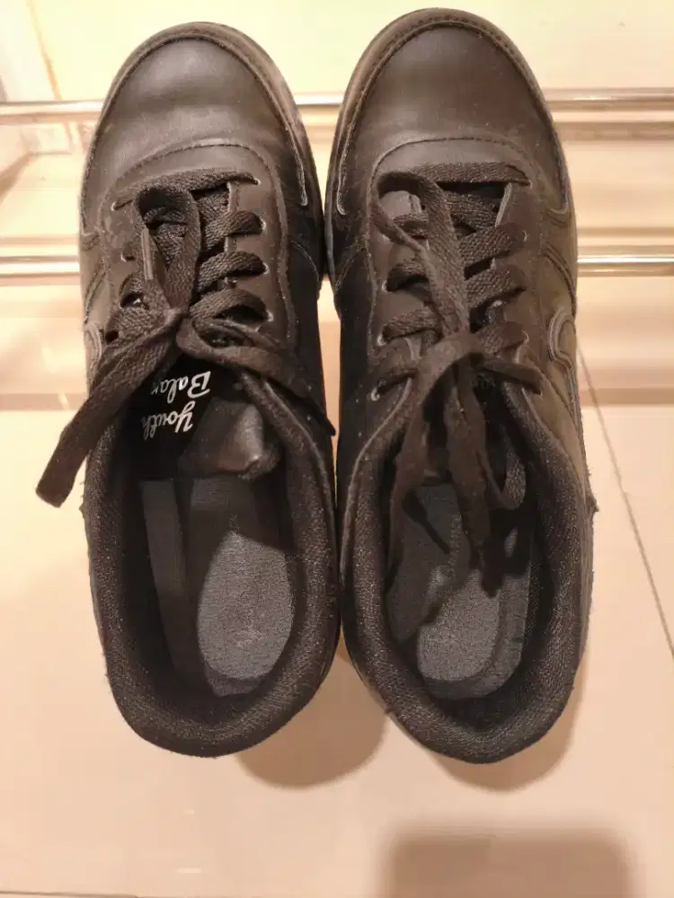 Sneakers cewek import