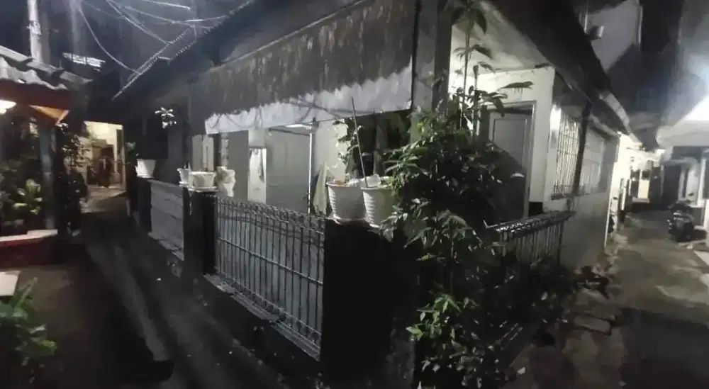 Rumah 70m2, 2kt, 1km, strategis di jakarta timur