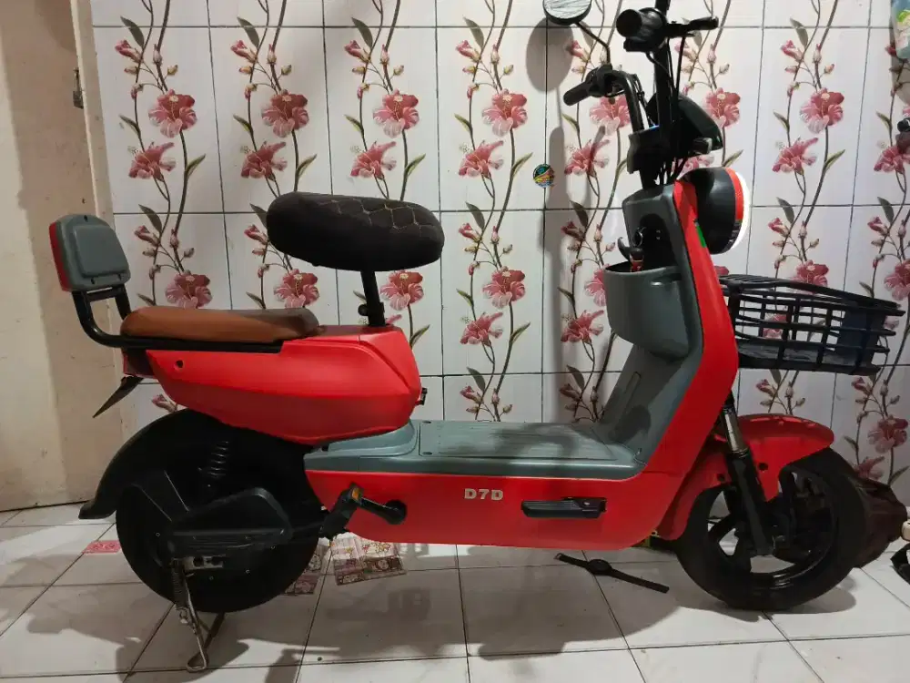 Sepeda listrik Uwinfly Mulus,Normal,Kelistrikan normal,siap pakai,BU.