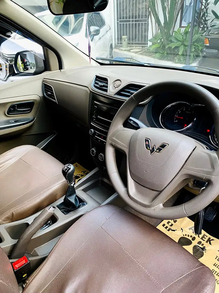 Wuling Confero 2022 Bensin