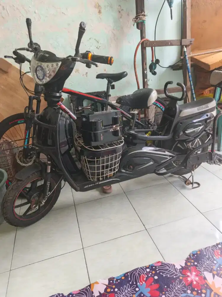 Sepeda listrik tahun 2019