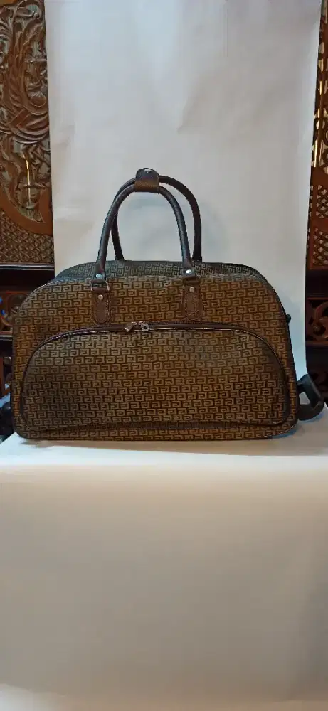 TAS TRAVEL MODEL GUCI ,KEREN DOPAKAINYA